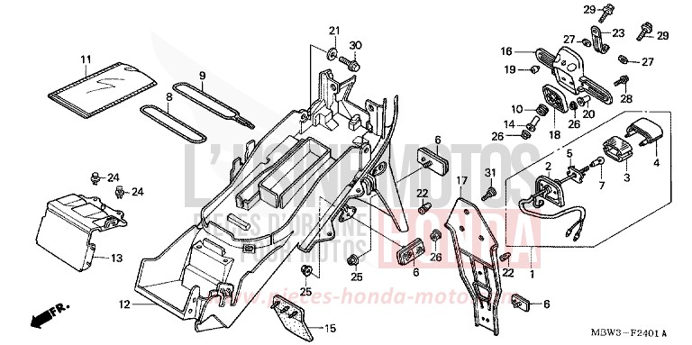 GARDE-BOUE ARRIERE (2) de CBR600F Special Edition WINNING RED (R258) 2001